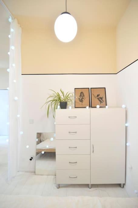 Big Retro Center - Old Town Apartment *